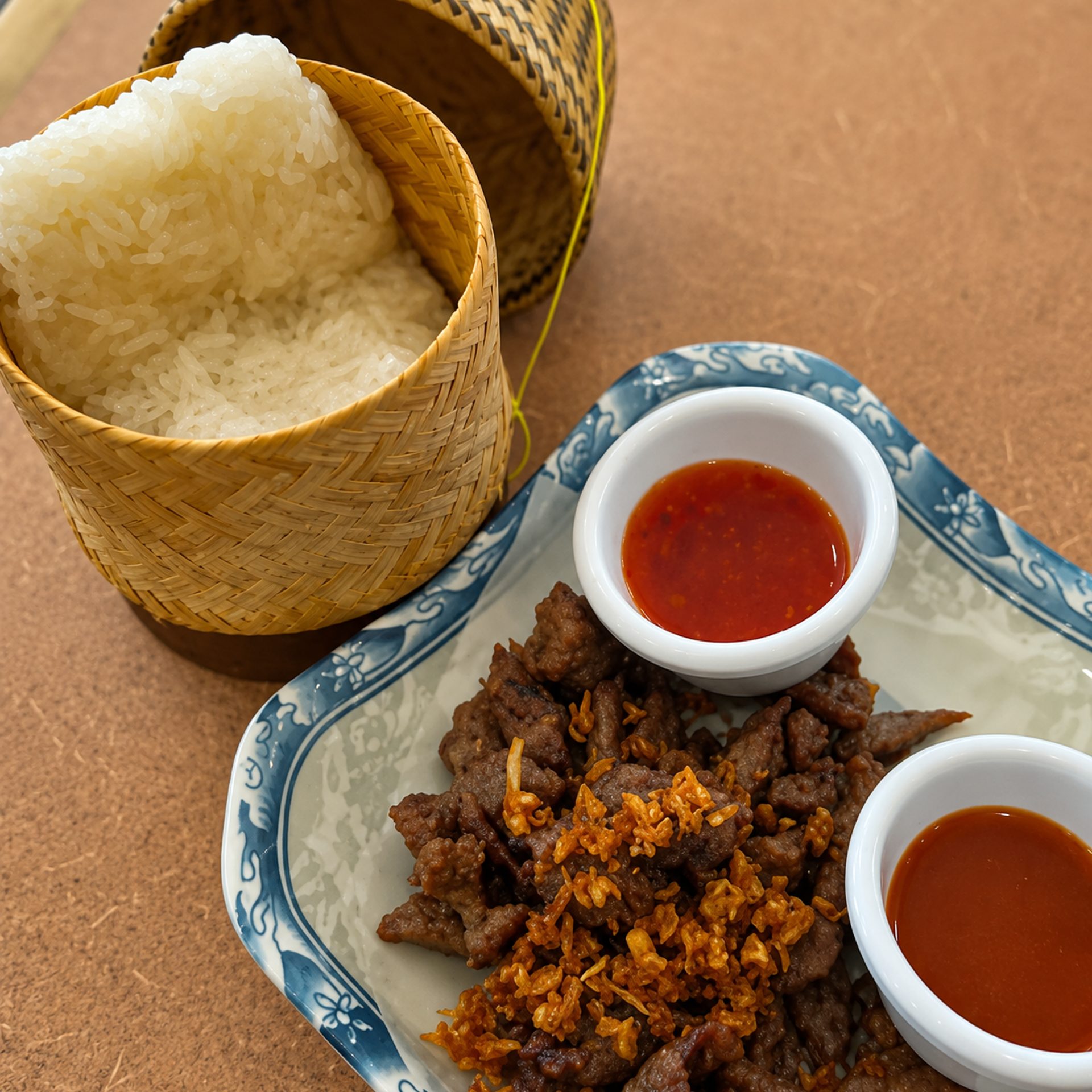 Thai Garlic Pork With Sticky Rice
